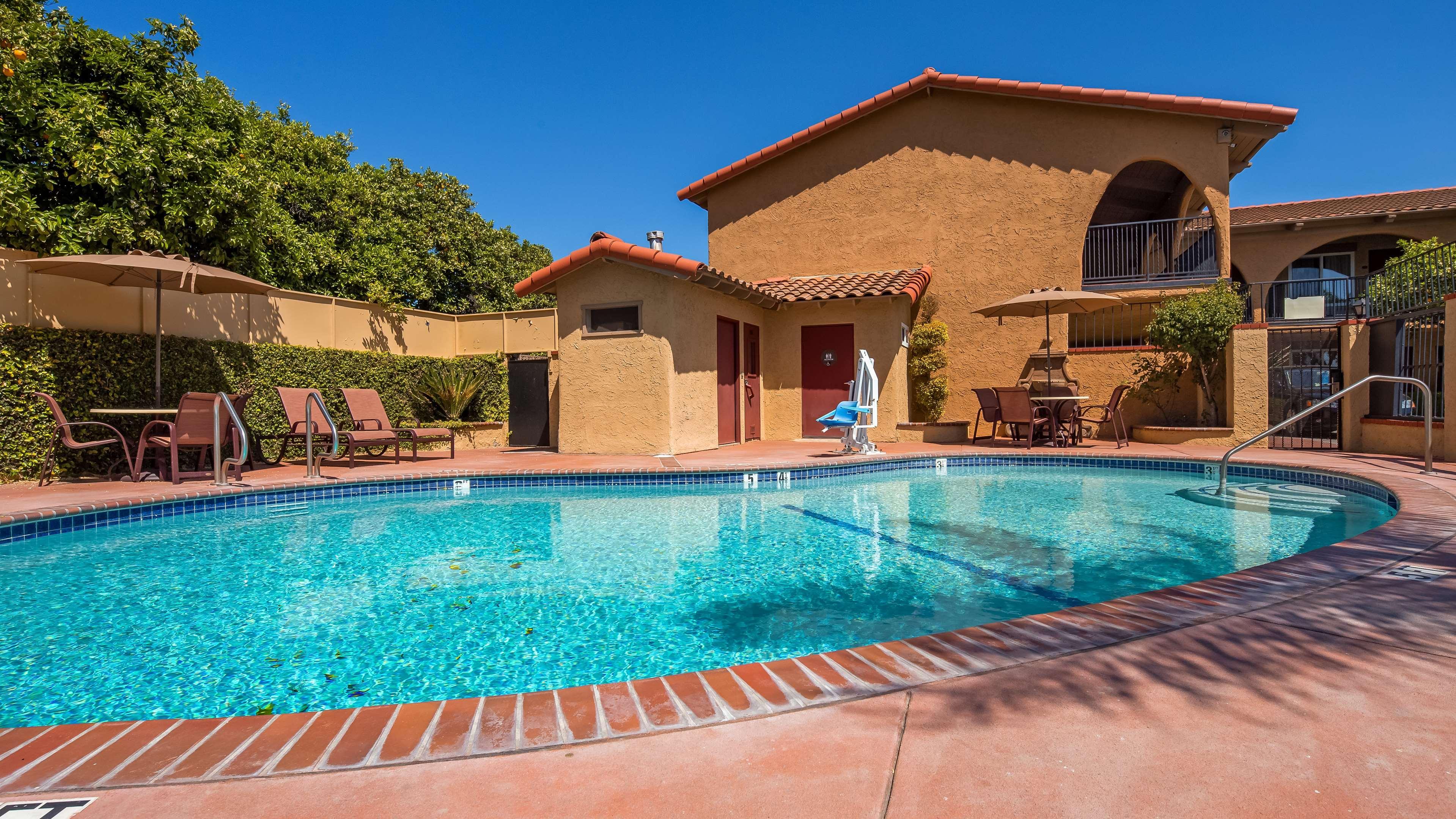 Best Western La Posada Motel Fillmore Екстериор снимка