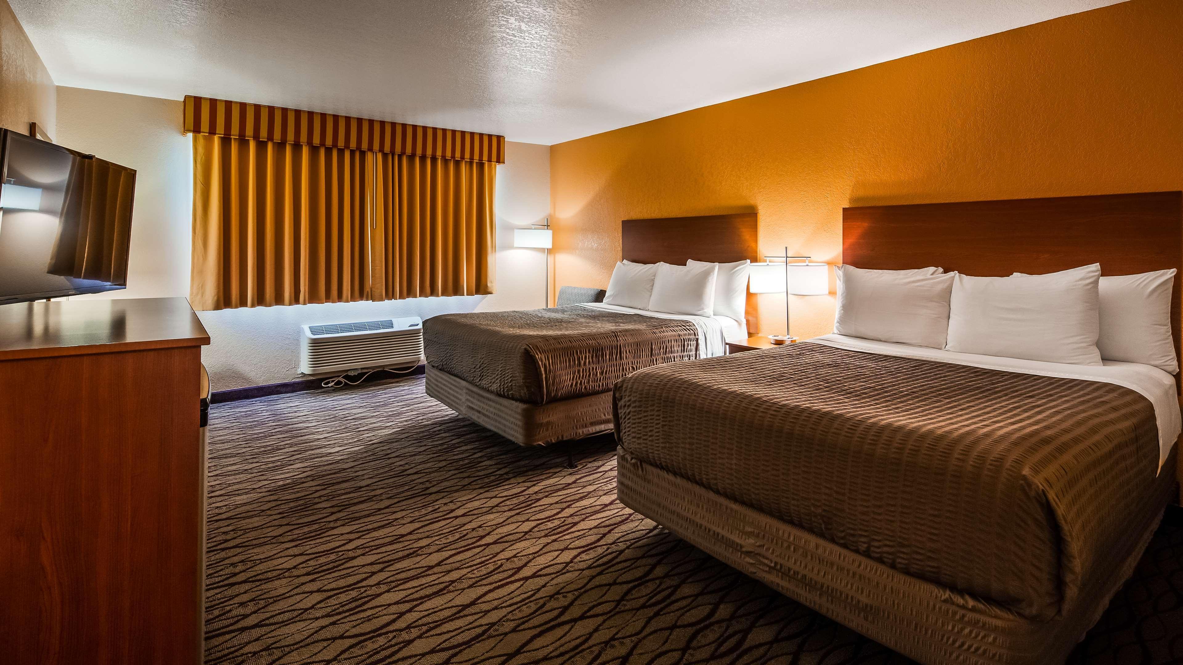 Best Western La Posada Motel Fillmore Екстериор снимка