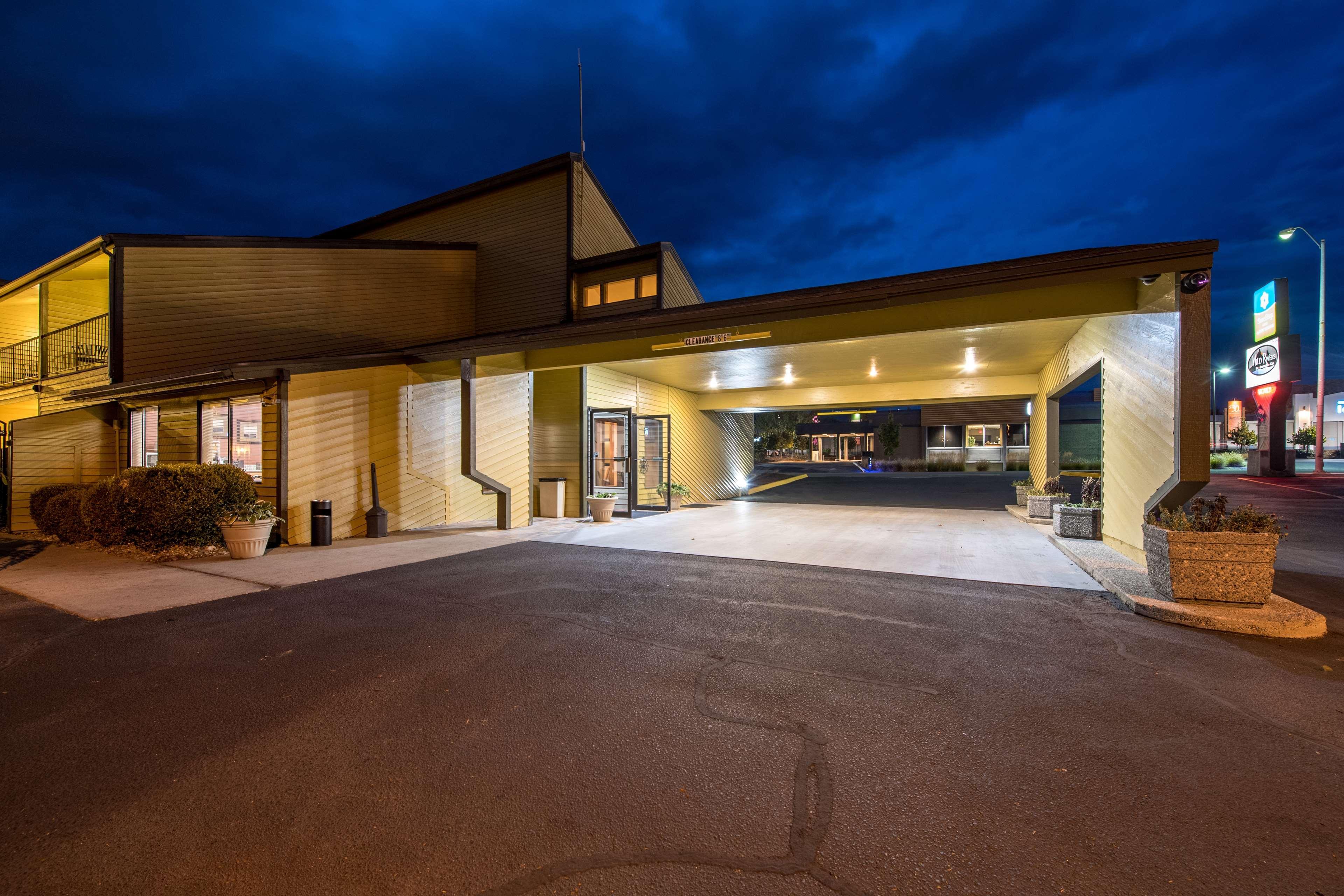 Best Western La Posada Motel Fillmore Екстериор снимка